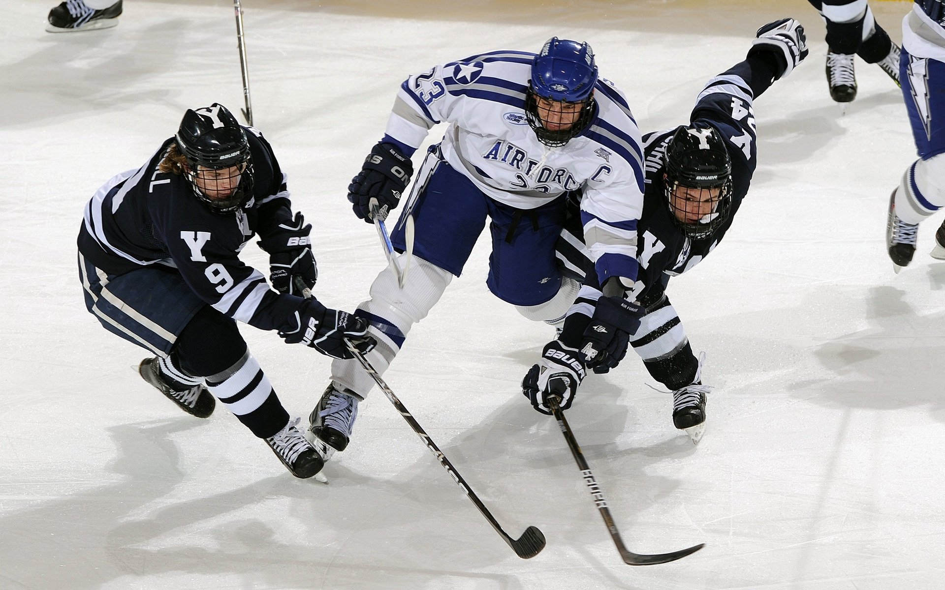 世界杯奇景,伊拉克偷师曼联,拉什福德暴走,韩国足球遭遇降维打击
